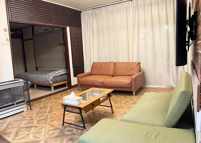 札幌ドーム前ハウス Sapporodome Front House